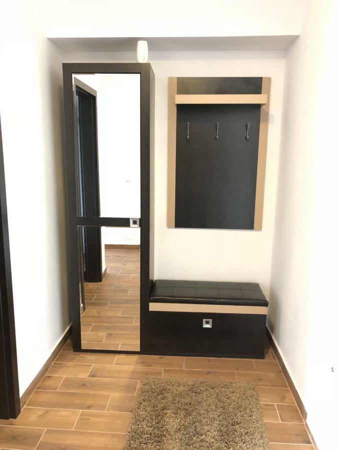 Apartament Studio Jadis 1 Oradea Ngoại thất bức ảnh